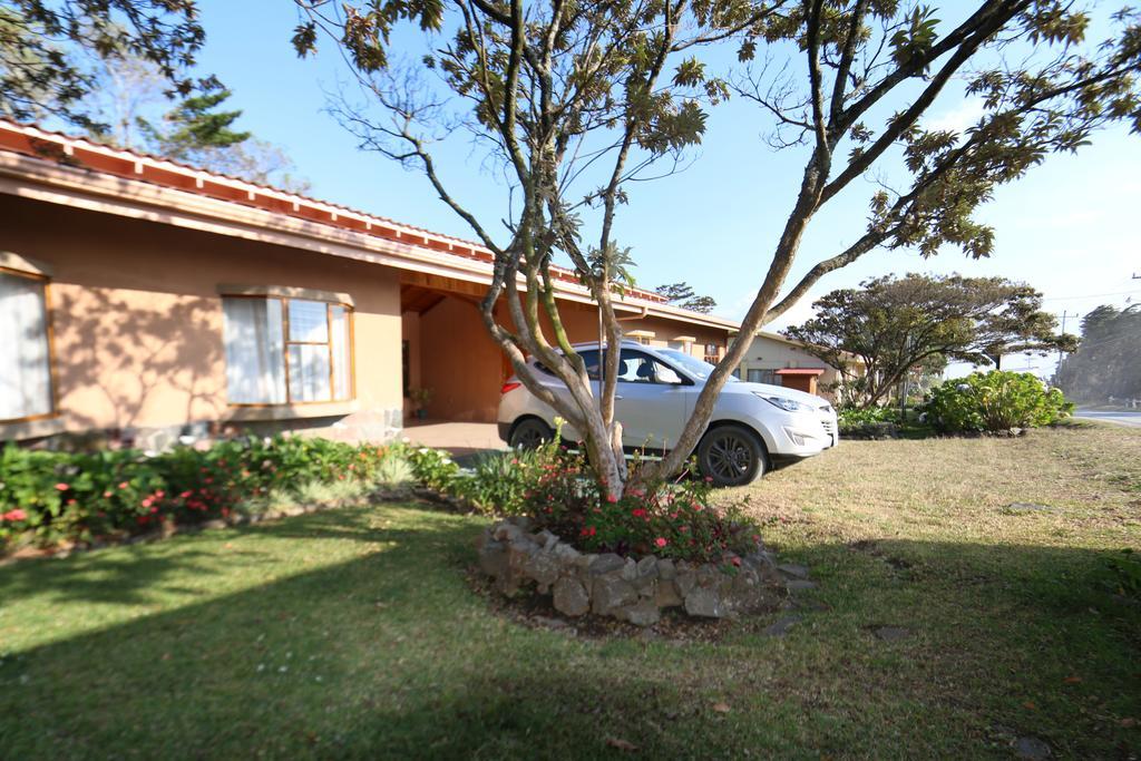 Hotel Las Orquideas Monteverde Exterior photo
