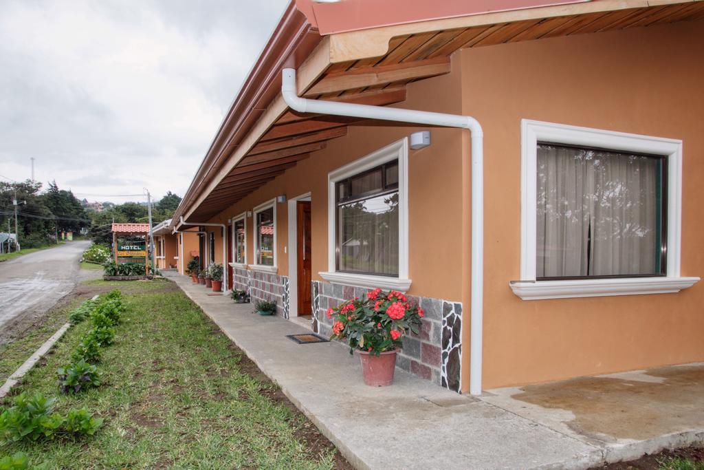 Hotel Las Orquideas Monteverde Exterior photo