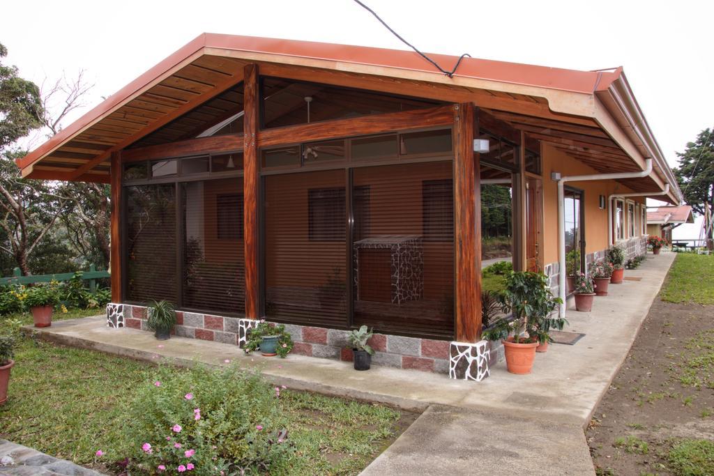 Hotel Las Orquideas Monteverde Exterior photo